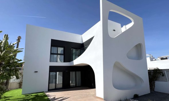 Villa - Nybyggeri -
        Rojales - NBH-83432
