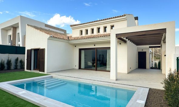 Villa - Obra nueva -
        Algorfa - NBH-89990