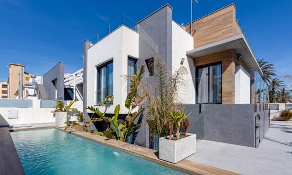 Villa - Obra nueva -
        La Mata - NBH-68593