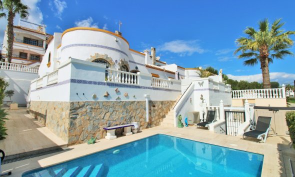 Villa - Reventa -
        Villamartín - MM-28072