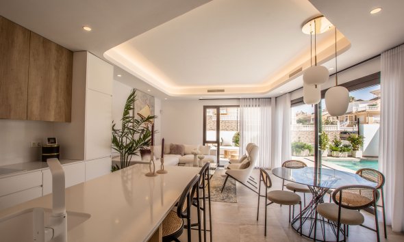 Obra nueva - Villa -
Orihuela Costa