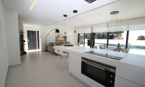 Obra nueva - Villa -
San Miguel de Salinas