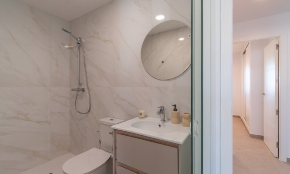Obra nueva - Apartamento -
Playa Flamenca
