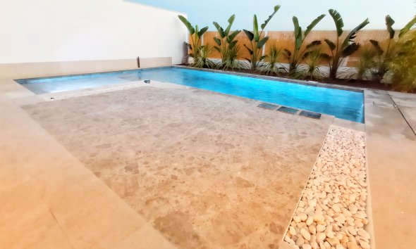 Obra nueva - Villa -
Benijofar