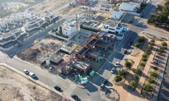 Obra nueva - Villa -
Benijofar