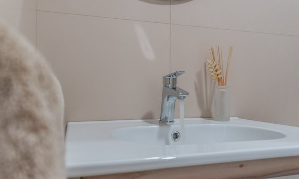 Obra nueva - Apartamento -
Playa Flamenca