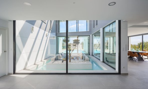 Obra nueva - Villa -
Murcia
