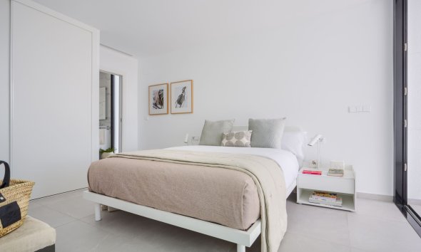 Obra nueva - Villa -
Murcia