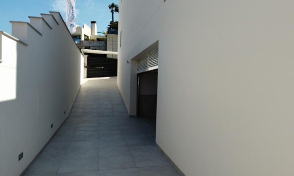 Obra nueva - Villa -
Orihuela Costa
