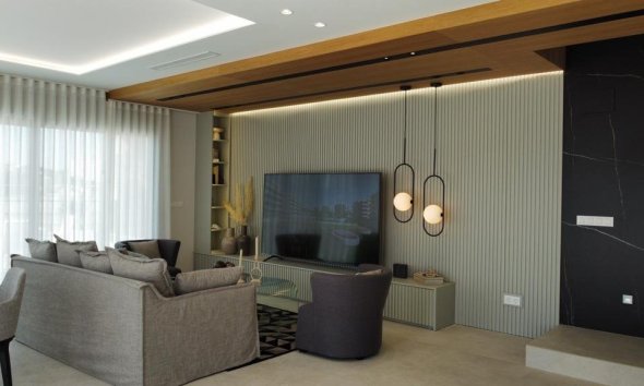 Obra nueva - Villa -
Orihuela Costa