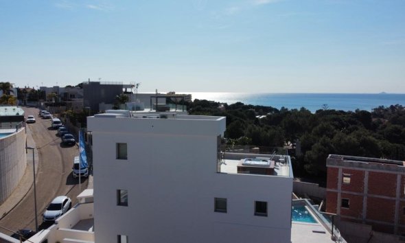 Obra nueva - Villa -
Orihuela Costa