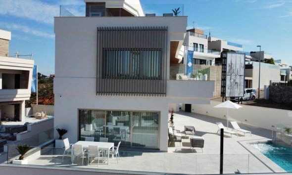 Obra nueva - Villa -
Orihuela Costa