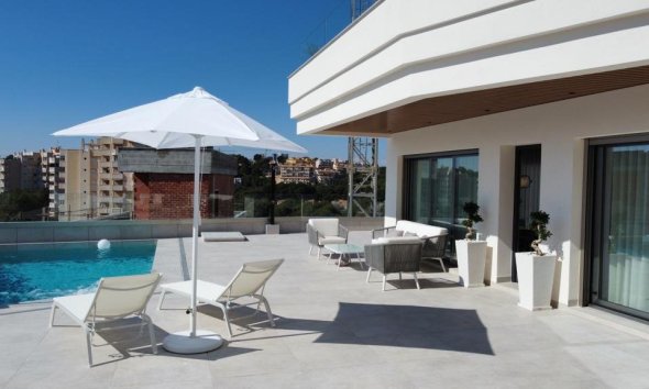 Obra nueva - Villa -
Orihuela Costa