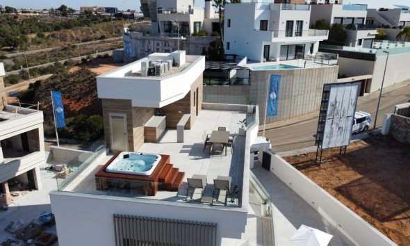 Obra nueva - Villa -
Orihuela Costa