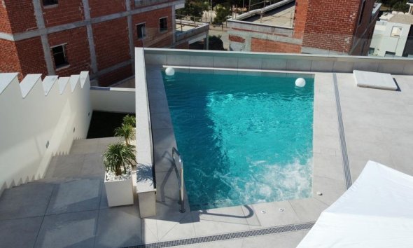 Obra nueva - Villa -
Orihuela Costa