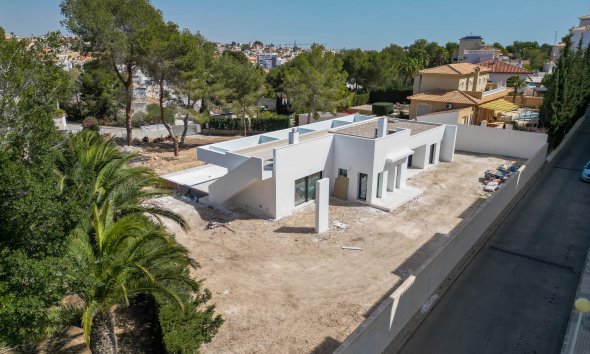 Obra nueva - Villa -
Orihuela Costa