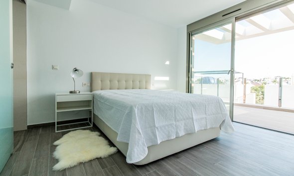 Obra nueva - Villa -
Orihuela Costa