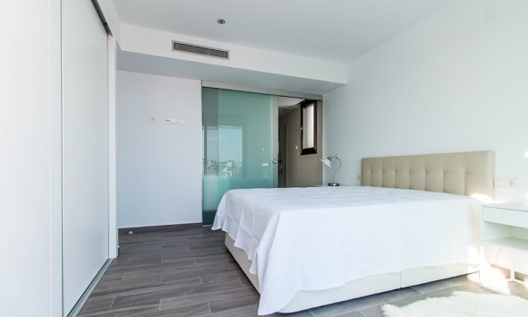 Obra nueva - Villa -
Orihuela Costa