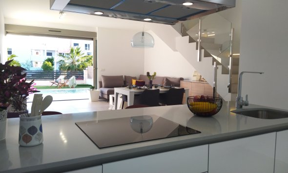 Obra nueva - Villa -
Orihuela Costa