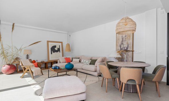 Obra nueva - Villa -
Islas Menores