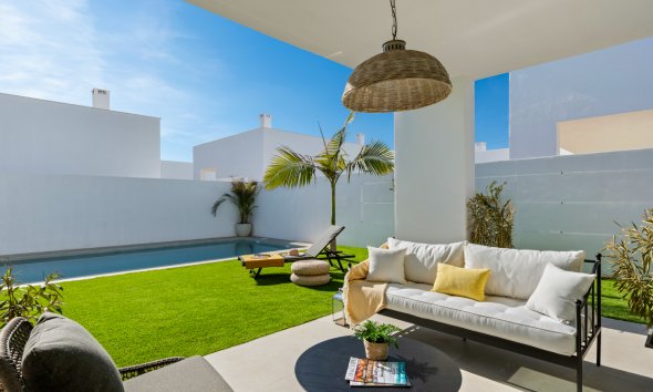 Obra nueva - Villa -
Islas Menores
