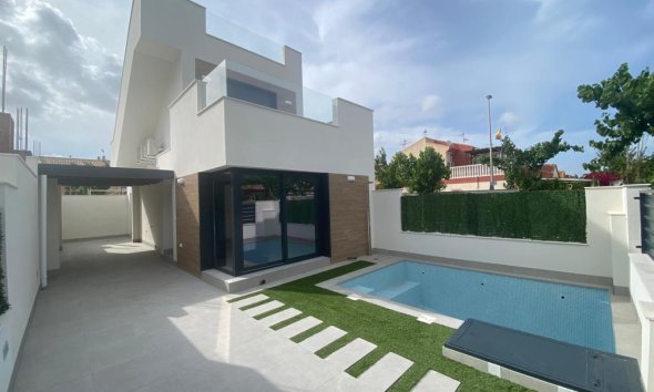 Obra nueva - Villa -
Los Alcázares