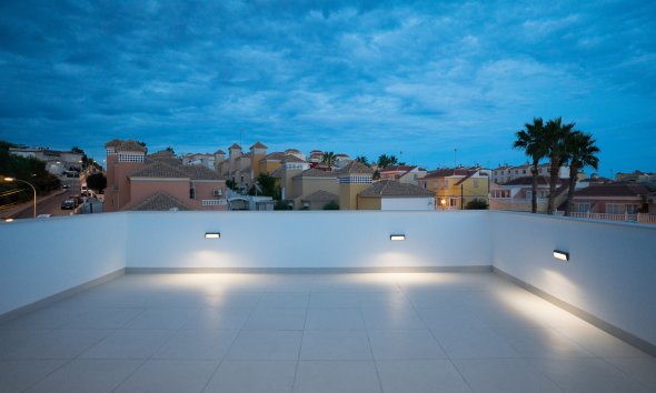 Obra nueva - Villa -
San Miguel de Salinas