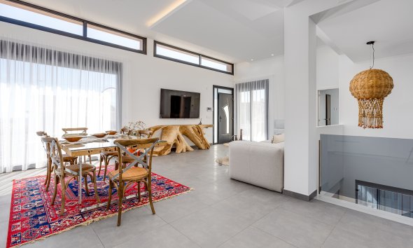 Obra nueva - Villa -
La Mata