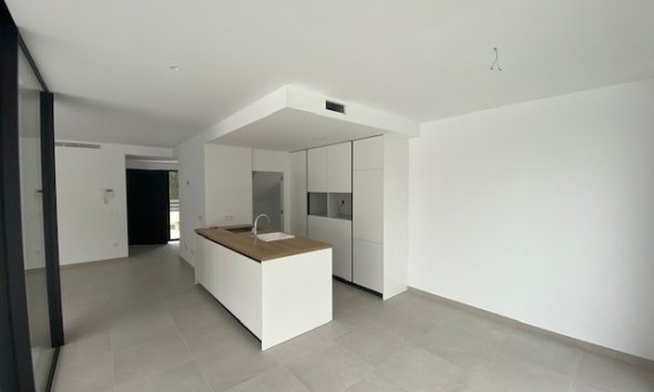 Obra nueva - Villa -
Orihuela Costa