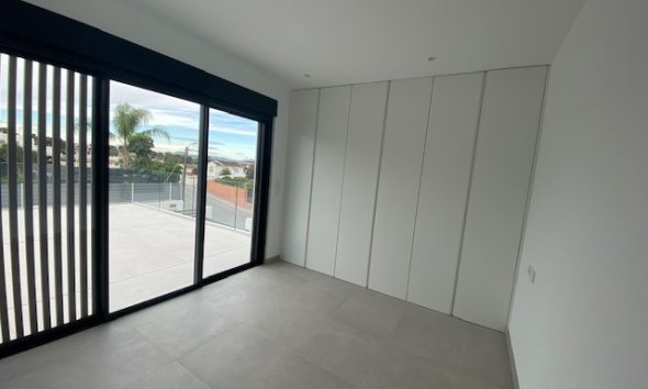 Obra nueva - Villa -
Orihuela Costa