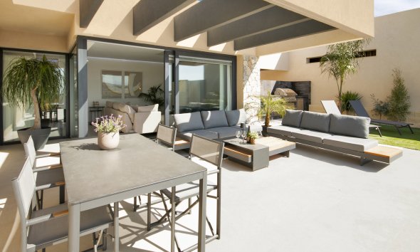 Obra nueva - Villa -
Murcia
