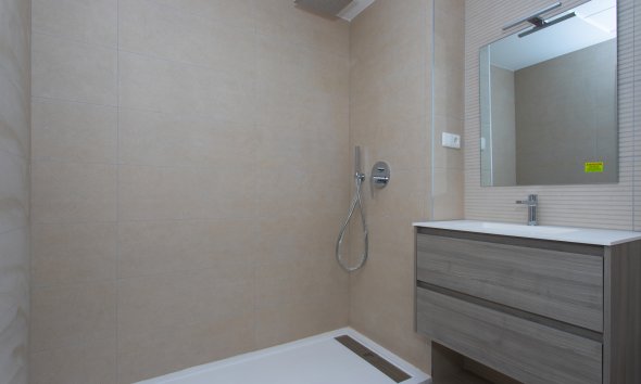 Obra nueva - Adosado -
Monforte del Cid