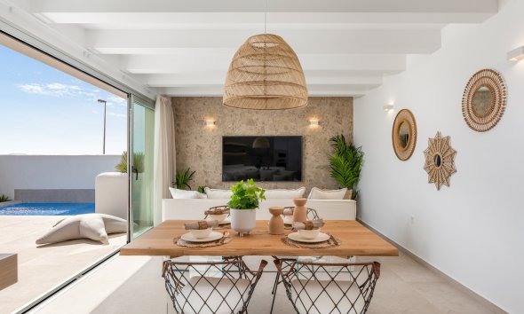 Obra nueva - Villa -
Dolores