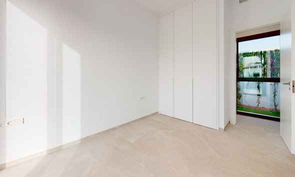 Obra nueva - Villa -
Los Alcázares