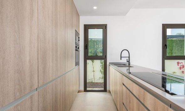 Obra nueva - Villa -
Los Alcázares