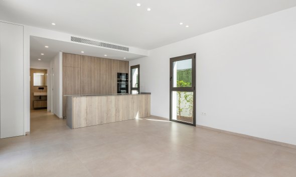 Obra nueva - Villa -
Los Alcázares