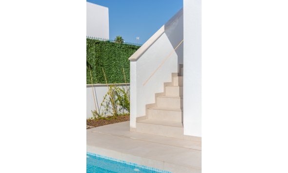 Obra nueva - Villa -
Los Alcázares