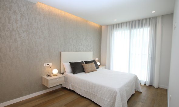 Obra nueva - Villa -
Pilar de la Horadada