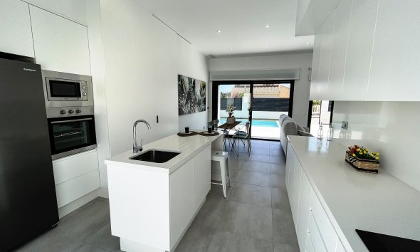 Obra nueva - Villa -
Pinar de Campoverde