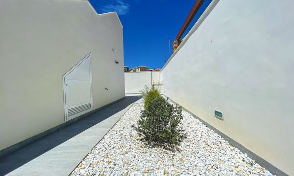 Obra nueva - Villa -
Pinar de Campoverde