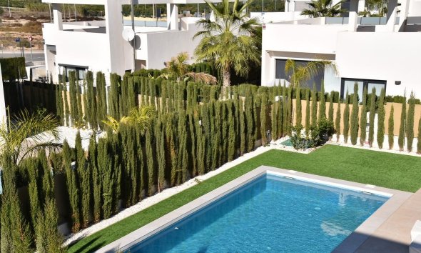 Obra nueva - Villa -
Benijofar