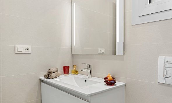 Obra nueva - Apartamento -
Orihuela Costa