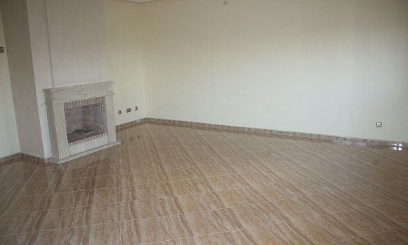 Obra nueva - Villa -
Torrevieja