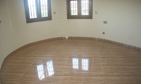 Obra nueva - Villa -
Torrevieja