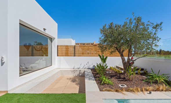 Obra nueva - Villa -
Los Alcázares