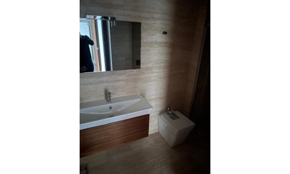 Obra nueva - Apartamento -
Elche