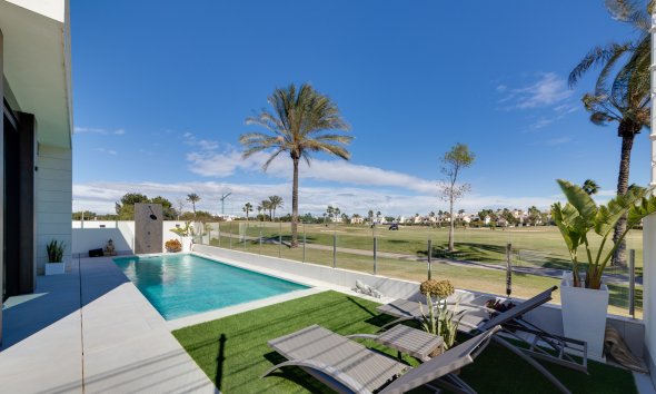 Obra nueva - Villa -
Pilar de la Horadada