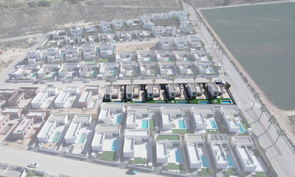Obra nueva - Villa -
Algorfa