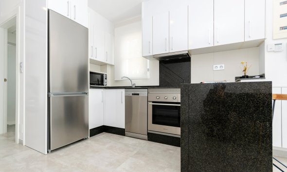 Obra nueva - Adosado -
Torrevieja
