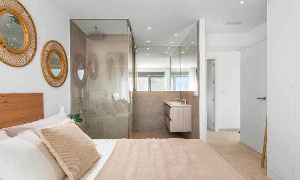 Obra nueva - Villa -
Los Alcázares